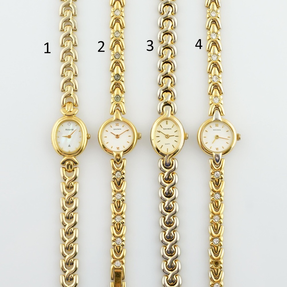 Gold Women's Watch - Picture 5 of 7